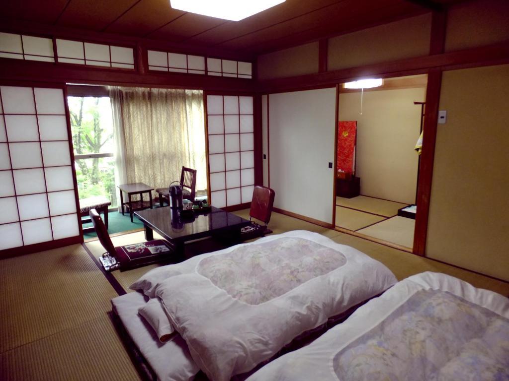 Oshi Ryokan Nagano Rom bilde